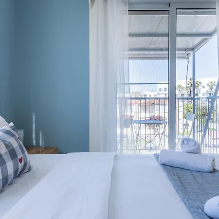 Tyris - 1 Bedroom & Balcony In