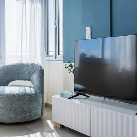 Tyris - 1 Bedroom & Balcony In * Ларнака