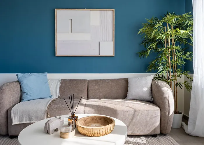 Tyris - 1 Bedroom & Balcony In * Larnaca